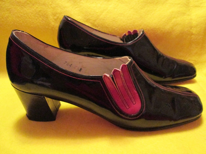 1960s' BLACK Chunk Heel PATENT PUMPS By Quality-CraftSize 6 1/2 image 3