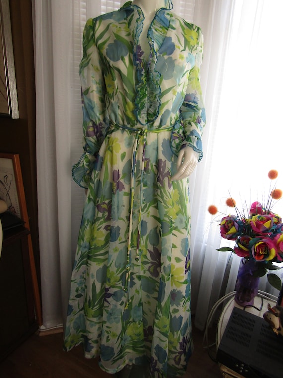 1960's/1970's Long Sleeved Blue/Teal/Mint/Lilac/Gr