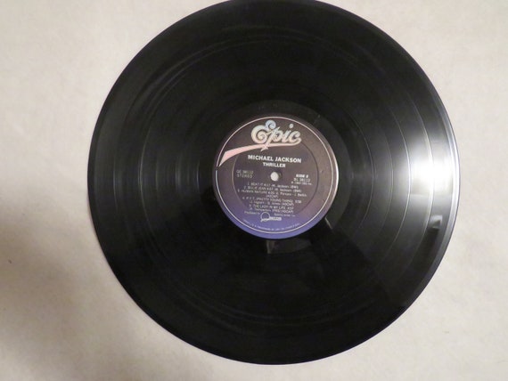 1982 Vinyl LP MICHAEL Jackson----