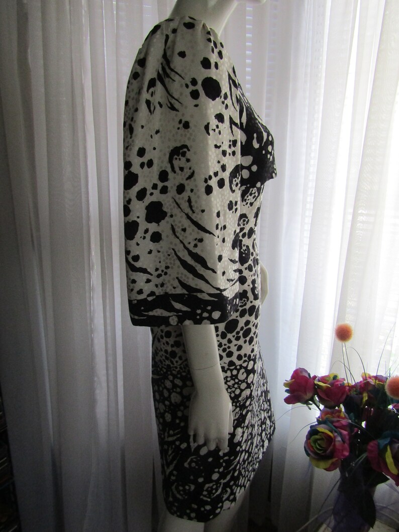 1980s' BLACK And WHITE Abstract Print Silk DRESS By Pauline TrigereNo Size Tag image 9