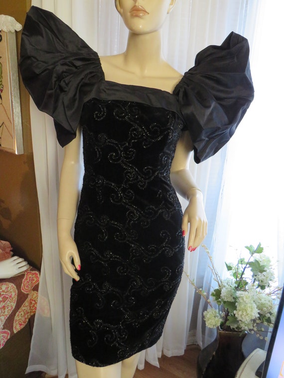 1980s'/1990s' Black WING Sleeved DRESS By Adele Simpson----Size 6 1980s'/1990s' Black WING Sleeved DRESS By Adele Simpson----Size 6