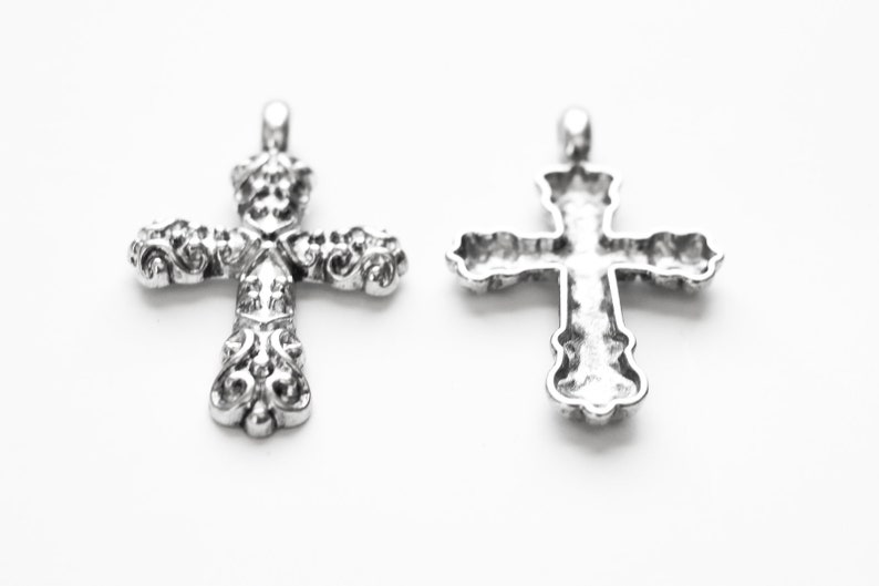 SC1489a LARGE Ships IMMEDIATELY from California 53x34mm Perfect for Rosaries Antique Silver 5 Cross Pendants