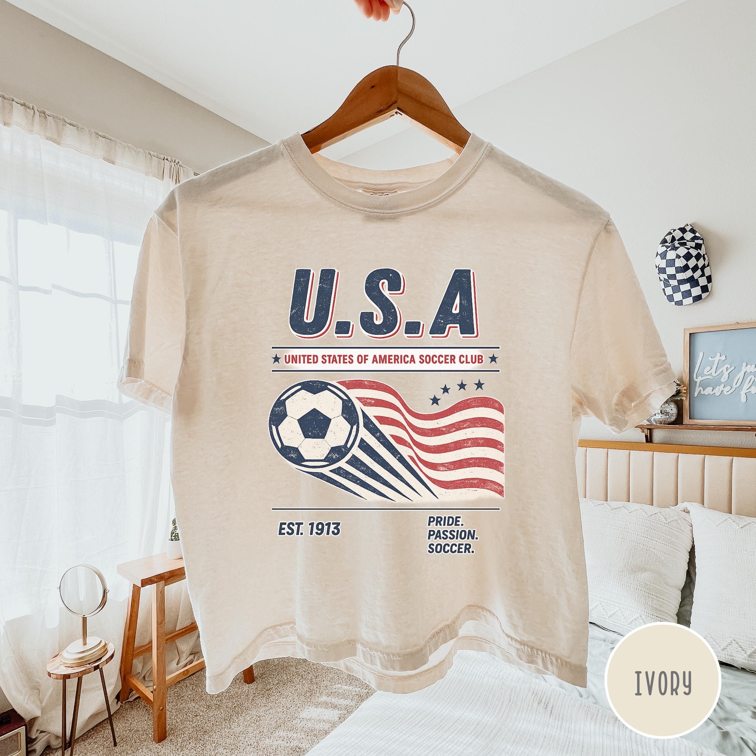Comfort Colors® 90s United States of America Soccer Team Boxy Tee