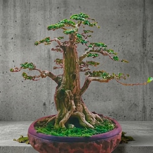 Puede incluir: Un bonsái con un tronco marrón grueso y texturizado con raíces expuestas, que presenta múltiples ramas con pequeñas hojas verdes. El árbol está plantado en una maceta redonda de cerámica de color marrón rojizo con musgo verde en la base.