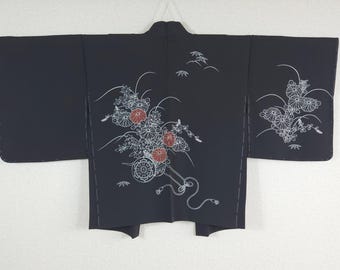 Black Haori with Hana Guruma motif, vintage Kimono jacket, embroidery japan jacket, 羽織, Japanese cloth