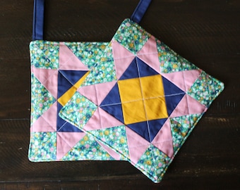 Patchwork Star Potholder Set, Pink, Navy, Yellow, Sage Green, White, pot holders, hot pads, Ready to ship