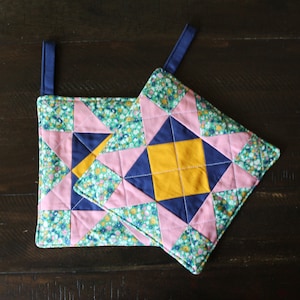 Patchwork Star Potholder Set, Pink, Navy, Yellow, Sage Green, White, pot holders, hot pads, Ready to ship