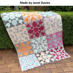 DIGITAL PDF SnowBell Prize Quilt Pattern, Baby, Throw, Full, Queen, King size, digital, modern quilt, snow, snowflake image 6