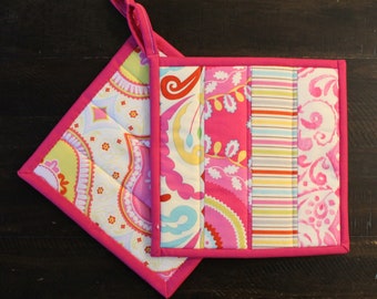 Quilted Potholder Set, Pink, Yellow, Blue, Green, Gray and White, Floral, Flower, Patchwork, Ready to ship, pot holder
