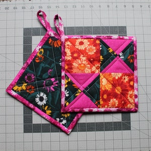 Quilted Patchwork Potholder Set, Dark Jade Green, Bright Pink, Bright Orange, Yellow, Purple and White.  Floral, Ready to ship, pot holder