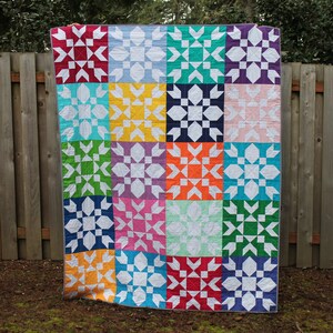 DIGITAL PDF SnowBell Prize Quilt Pattern, Baby, Throw, Full, Queen, King size, digital, modern quilt, snow, snowflake image 7