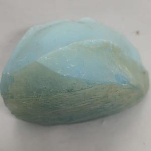 Gema de Opala Azul Celeste 600-700 CT Pedra Bruta Natural, Cristal de Opala Azul Bruto, Pedra de Cura dos Chakras, Meditação Reiki, Presente Espiritual para o Lar