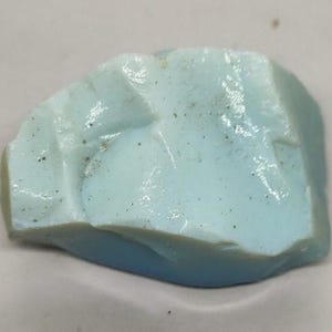 Natural Sky Blue Opal Rough 400–500 Carat Raw Crystal, Blue Opal Gemstone for Communication, Throat Chakra, Collector Mineral Display