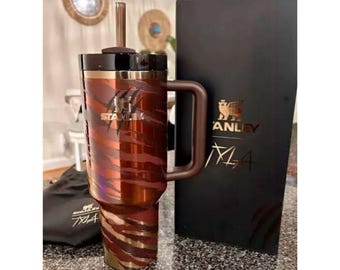 Limited Edition Tyla Tyger Customized H2.0 Tumbler 40oz [In Hand]