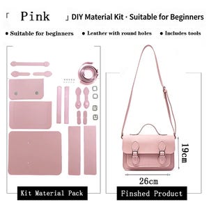 K&ouml;nnte beinhalten: Ein rosa DIY-Materialset f&uuml;r eine Umh&auml;ngetasche, bestehend aus vorgestanzten Lederteilen mit runden L&ouml;chern, Riemen, Schnallen und Beschl&auml;gen. Das fertige Produkt ist eine rosa Tasche mit den Ma&szlig;en 26 cm mal 19 cm. Der Text umfasst Pink, DIY Material Kit, Suitable for Beginners, Leather with round holes, Includes tools, Kit Material Pack und Finished Product.