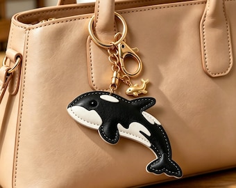 Handmade Leather Orca Killer Whale Keychain, Cute Marine Animal Bag Charm & Accessory, Perfect Gift for Ocean Lovers and Whale Fans