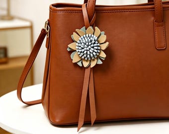 Handmade Leather Sunflower Bag Charm | Floral Purse Accessory, Elegant Birthday & Bridesmaid Gift for Her, Unique Bag Pendant