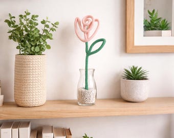 Rosa in Tricotin Fatta a Mano | Fiore Decorativo in I-Cord | Regalo Unico per la Casa | Decorazione Fatta a Mano Personalizzabile