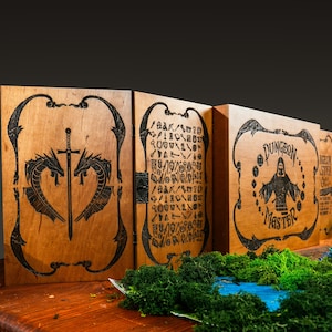 Premium Wooden DnD DM Screen, Luxury Dungeon Master Screen with Storage Box, Custom Engraved RPG Screen, Dice Drawer, Game Master Gift