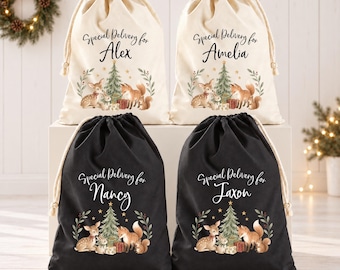 Gepersonaliseerde kerstzak met bosmotief, schattige kerstzak met herten en vossen, kerstcadeautas voor kinderen met aquarelprint, kerstsok als aandenken