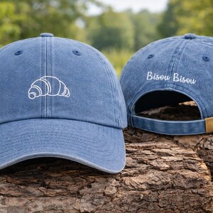 Gorra bordada de croissant, gorra de béisbol de repostería francesa, gorra de papá con diseño de croissant a la moda, gorra para mujeres amantes de la comida francesa, regalo para amantes de los croissants. imagen 6