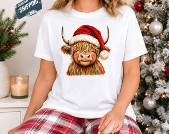 Christmas Highland Cow Shirt, Cute Santa Hat Cow Tee, Farmhouse Holiday T-Shirt, Womens Xmas Gift, Highland Cattle Christmas Top, Cow Lover