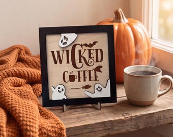 ハロウィンコーヒーバーサイン、邪悪なコーヒーゴーストデコレーション、不気味な木製棚サイン、かわいいゴシックキッチンデコレーション、コーヒー好きへのギフト