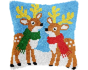 Christmas Reindeer Pattern Latch Hook DIY Cushion Cover Kit – A Christmas Gift for Family (Size: 16.9 x 16.9 inches)