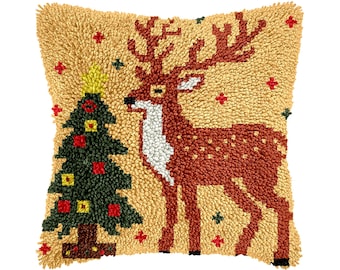 Christmas Tree Pattern Latch Hook DIY Cushion Cover Kit — Christmas Gift for Dad (Size: 16.9 x 16.9 inches)