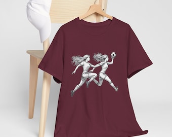 T-shirt da calcio per ragazze / Maglietta con grafica di una calciatrice / Regalo per la mamma di un calciatore / Maglietta per amanti dello sport, T-shirt unisex in cotone pesante