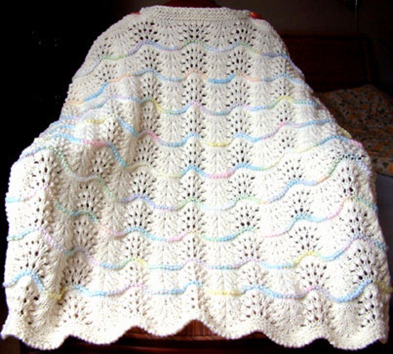 NEW Handmade CREAM Knit Crochet BABY Afghan Blanket Throw Newborn Infant Wave Trim Antique White image 6