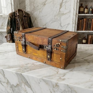 Vintage Wooden Storage Chest, Rustic Jewelry Keepsake Trunk, Decorative Suitcase Organizer