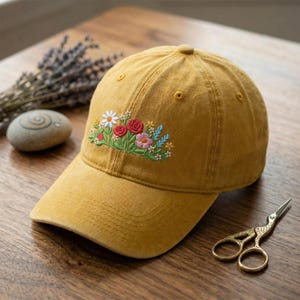 Floral Embroidered Baseball Cap, Womens Daisy Flowers Hat, Vintage Wildflower Cottagecore Cap, Boho Floral Hat, Botanical Aesthetic Gifts