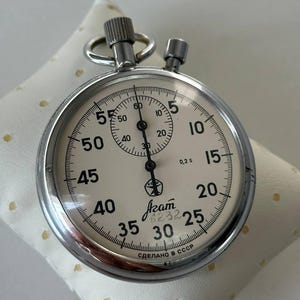 Vintage Soviet AGAT Mechanical Stopwatch USSR 16 Jewels Cal. 4595B Manual Wind Russian Collectible Timer