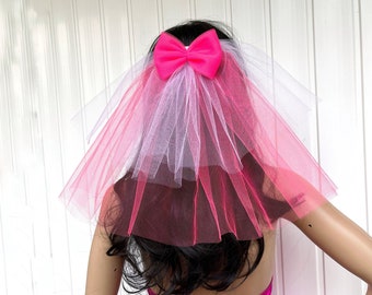 Bachelorette party Veil white pink with bow, bow veil, 2-tier middle length Bridal shower veil, bride to be veil wedding veil hen party veil