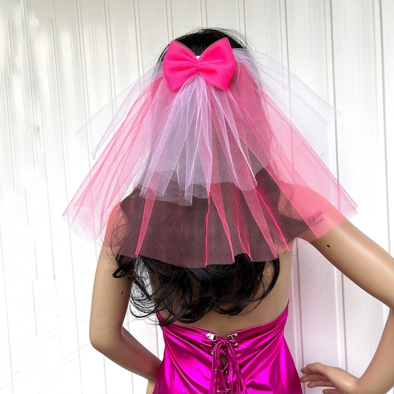 Bachelorette Party Veil White Pink With Bow, Bow Veil, 2-tier Middle Length Bridal  Shower Veil, Bride to Be Veil Wedding Veil Hen Party Veil 