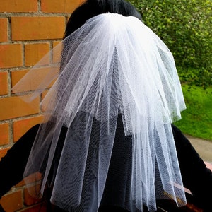 Bachelorette party Veil 2-tier IVORY/WHITE, short length. Short bride veil for bachelorette, bachelorette veil, wedding, bridal veil image 7