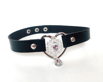Black choker for woman. Luxury leather choker. Faux Leather necklace with cabochon . Kitten Collar. Cosplay kitty collar. Woman cat leather