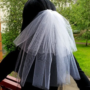 Bachelorette party Veil 2-tier IVORY/WHITE, short length. Short bride veil for bachelorette, bachelorette veil, wedding, bridal veil image 5
