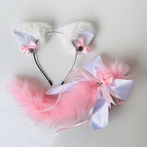 Cola de gato blanca y rosa con orejas. Gatito Orejas de gato realistas con collar Gato kawaii Chica anime Conjunto de gatito para adultos Juego de mascotas Disfraz de mujer gata