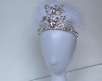 Bride to be crown Feather sparkling rhinestoned crown for bride Bachelorette party bridal crown Bridal crown for wedding Bachelorette crown