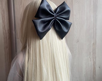 Black leather bow hair clip Hair bow Cute hair clip Bow hair accessory Cute hair clip Faux leather bow for hair Clip with bow Big hair bow