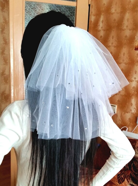 Bachelorette Party 1-tier Veil IVORY Short Length. Bridal 