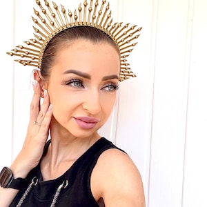 Gold halo crown Casual Star Halo headband Halo Bridal Crown Wedding golden crown Birthday crown Sunburst hair crown Everyday Halo crown
