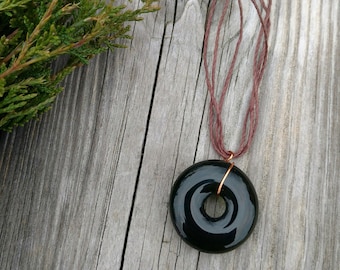 Recycled wine bottle necklace