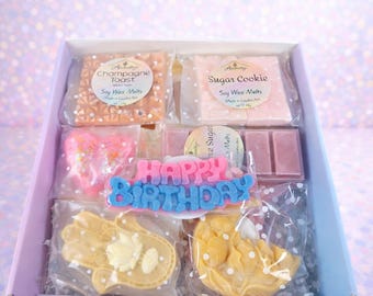 Coffret cadeau d'anniversaire pour cire fondante, fontes de cire de soja au parfum fort, ensemble de fonte de cire joyeux anniversaire, fontes de cire pour réchauffer, cadeau pour elle