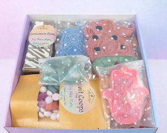 1 lb Wax Melt Mystery Box | Wax Melt Bundle | Customizable Surprise Wax Melts | Scoopies Snap Bars Fun Unique Shape Mix | Strong Scented Soy