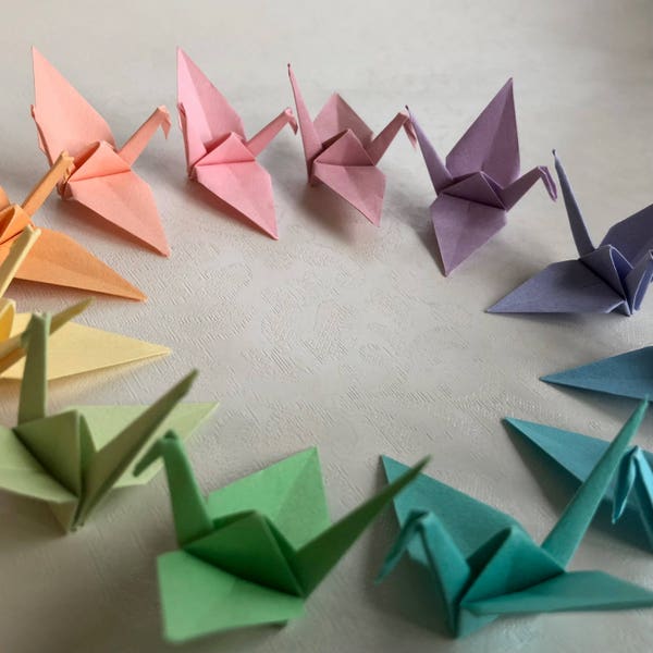 96 grues en origami - couleurs pastel - papier japonais - taille S, M ou L - choisissez la taille