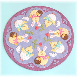 Wool Felt Applique PDF Pattern for Easter Chicks Spring Candle Mat / Penny Rug /Mug Rug / Tabletop Home Decor DIY Craft Hand Sewing Project