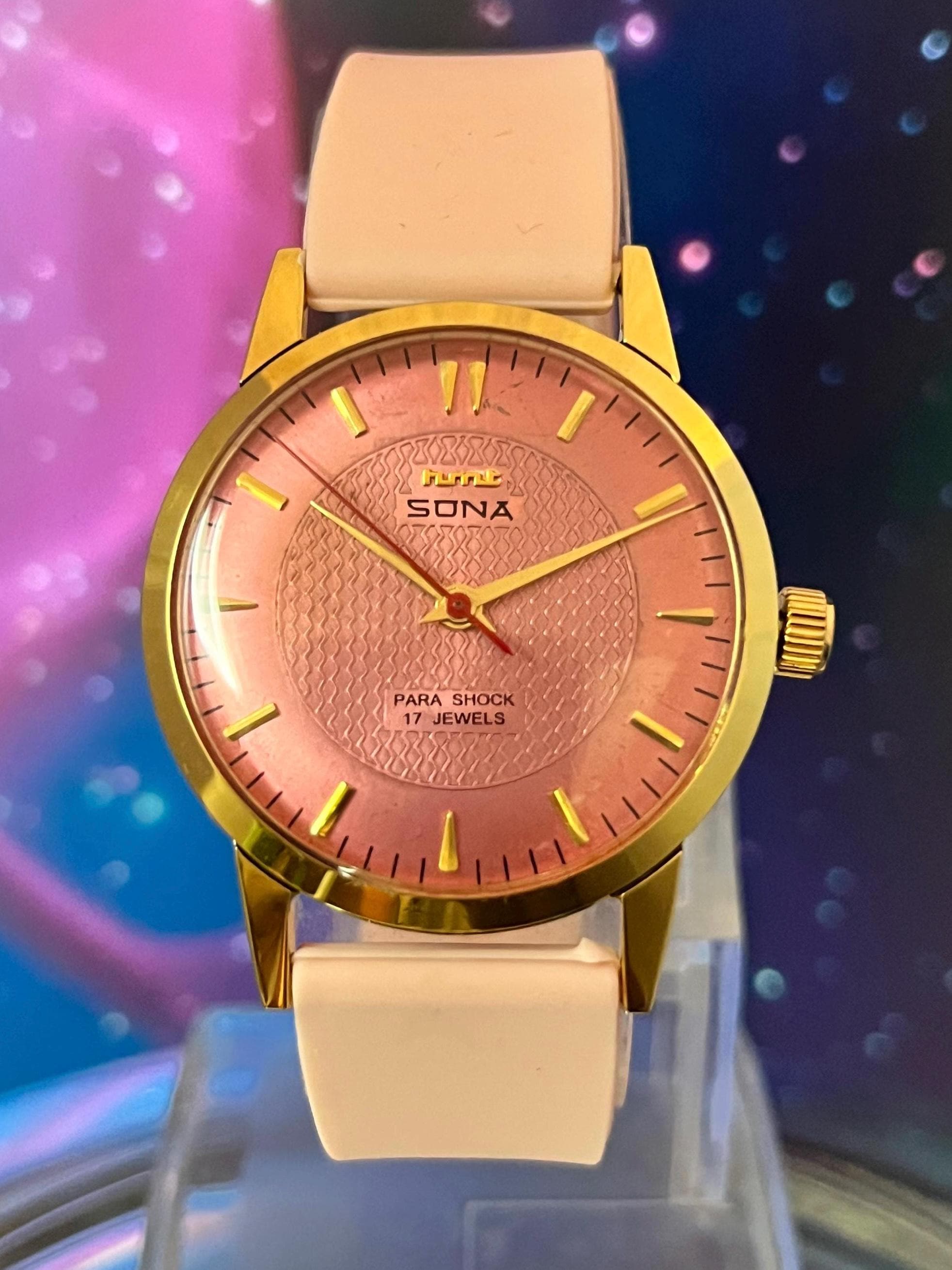 Vintage HMT Sona Gold Plated Watch | Salmon Pink Textured Dial, 17